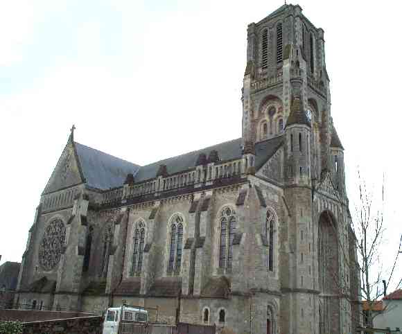 Eglise de Saint Etienne du Bois